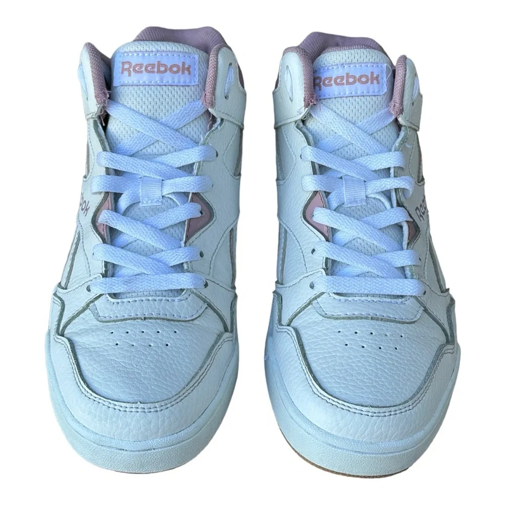 Reebook Women White Light Purple shoes‎ Sneakers women Size US 8